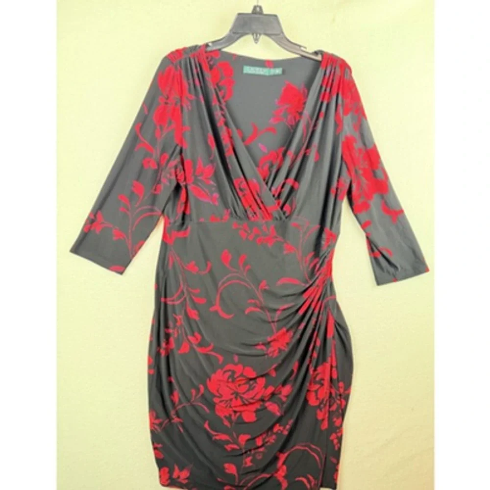 Lauren Ralph Lauren Dress Womens 14W Black Red Floral Ruched Sheath Knee V Neck